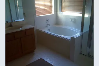 11206 E Travelers Way Circle, Houston, TX 77065 - Photo 15