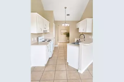 9122 Yellowfin Circle, Texas City, TX 77591 - Photo 7
