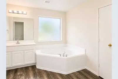 9122 Yellowfin Circle, Texas City, TX 77591 - Photo 11