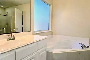 9122 Yellowfin Cir, Texas City, TX 77591 - Photo 11