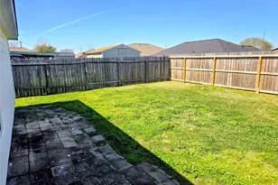 9122 Yellowfin Cir, Texas City, TX 77591 - Photo 23