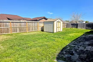 9122 Yellowfin Cir, Texas City, TX 77591 - Photo 29