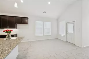 8818 Ruddy Duck Ct, Baytown, TX 77521 - Photo 15