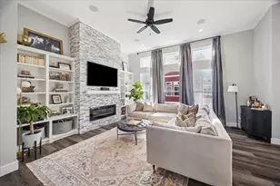 2108 Oatfield Dr, Houston, TX 77018 - Photo 9