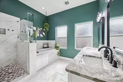 2108 Oatfield Drive, Houston, TX 77018 - Photo 1