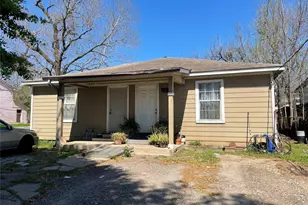 8003 Munn St, Houston, TX 77029 - Photo 1