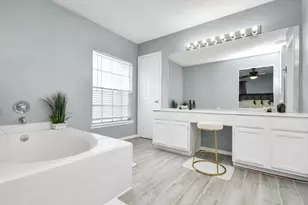 10234 Tablerock Dr, Houston, TX 77064 - Photo 15