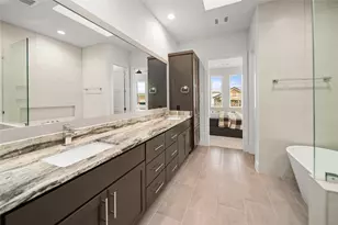 2408 Gray St, Houston, TX 77003 - Photo 11