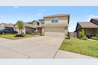 9106 Burnet Fields Drive, Baytown, TX 77521 - Photo 3