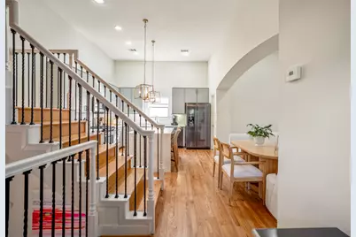 5841 Darling Street #C, Houston, TX 77007 - Photo 9