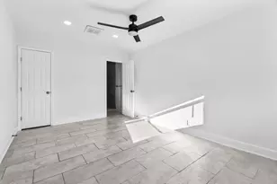 10602 Buffum St, Houston, TX 77051 - Photo 11