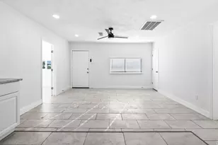 10602 Buffum St, Houston, TX 77051 - Photo 5