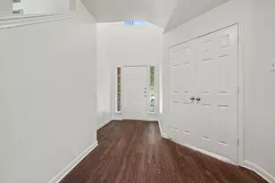 18427 Madisons Crossing Ln, Tomball, TX 77375 - Photo 11
