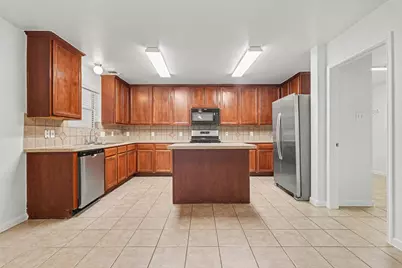 18427 Madisons Crossing Lane, Tomball, TX 77375 - Photo 17
