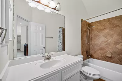 9211 Cold Hollow Lane, Missouri City, TX 77459 - Photo 25