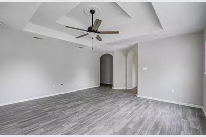 1499 County Road 393B, Alvin, TX 77511 - Photo 7