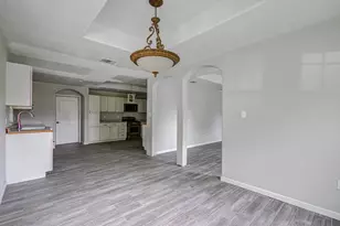 1499 County Rd 393B, Alvin, TX 77511 - Photo 9