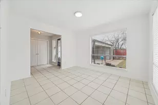 9306 Riverside Lodge Dr, Houston, TX 77083 - Photo 7