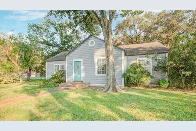 508 E 2nd Street, Sweeny, TX 77480 - Photo 3