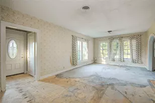 508 E 2nd St, Sweeny, TX 77480 - Photo 7