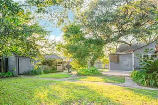508 E 2nd St, Sweeny, TX 77480 - Photo 37