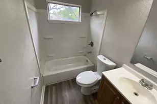 10110 Rosehaven Dr, Houston, TX 77051 - Photo 9