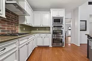 9072 Grand Lake Estates Dr, Montgomery, TX 77316 - Photo 21