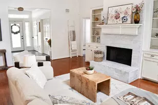 9072 Grand Lake Estates Dr, Montgomery, TX 77316 - Photo 11