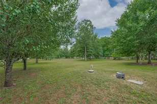 9072 Grand Lake Estates Dr, Montgomery, TX 77316 - Photo 47