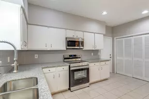 1643 S Kirkwood Rd, Houston, TX 77077 - Photo 9
