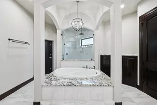 5912 T St, Katy, TX 77493 - Photo 5