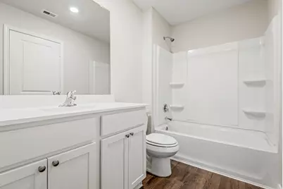 8314 Sunberry Shadow Drive, Houston, TX 77016 - Photo 5