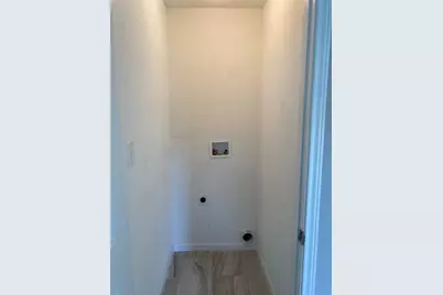 5018 Kenilwood Drive, Houston, TX 77033 - Photo 21