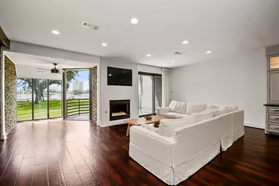 1933 Enterprise Avenue, League City, TX 77573 - Photo 3
