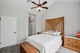 1933 Enterprise Ave, League City, TX 77573 - Photo 33
