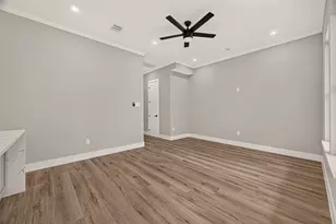 6844 Del Rio St, Houston, TX 77021 - Photo 9