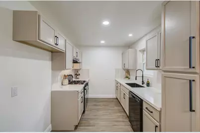 9923 Antrim Lane, La Porte, TX 77571 - Photo 11