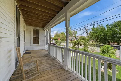 2023 Everett Street, Houston, TX 77009 - Photo 3