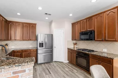 8327 Terra Valley Lane, Tomball, TX 77375 - Photo 9