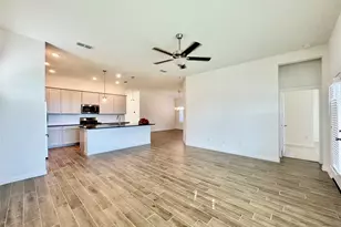 8923 Moose Trl, Manvel, TX 77578 - Photo 11