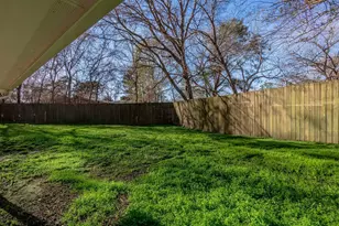 2203 Shannon Dr, Huntsville, TX 77320 - Photo 35