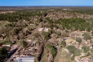 2203 Shannon Dr, Huntsville, TX 77320 - Photo 29