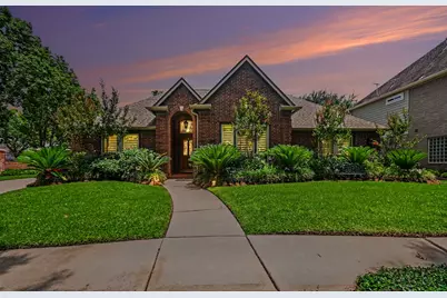 2025 Sandy Coast Circle, League City, TX 77573 - Photo 1