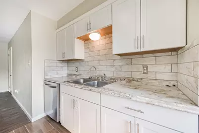 2390 Sarah Street, Beaumont, TX 77705 - Photo 13