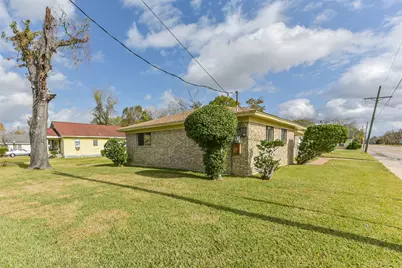 2390 Sarah Street, Beaumont, TX 77705 - Photo 29