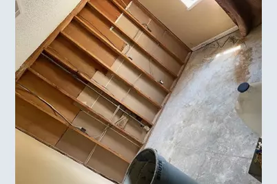 2390 Sarah Street, Beaumont, TX 77705 - Photo 41