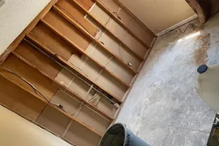 2390 Sarah St, Beaumont, TX 77705 - Photo 41