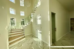 9756 Westview Dr, Houston, TX 77055 - Photo 9
