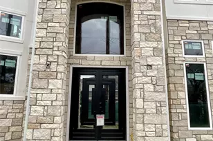 9756 Westview Dr, Houston, TX 77055 - Photo 9