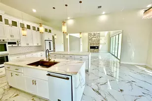 9756 Westview Dr, Houston, TX 77055 - Photo 23